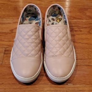 Girls Steve Madden quilted slip-ons